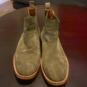 Kenneth Cole Green Suede Chukka Boots